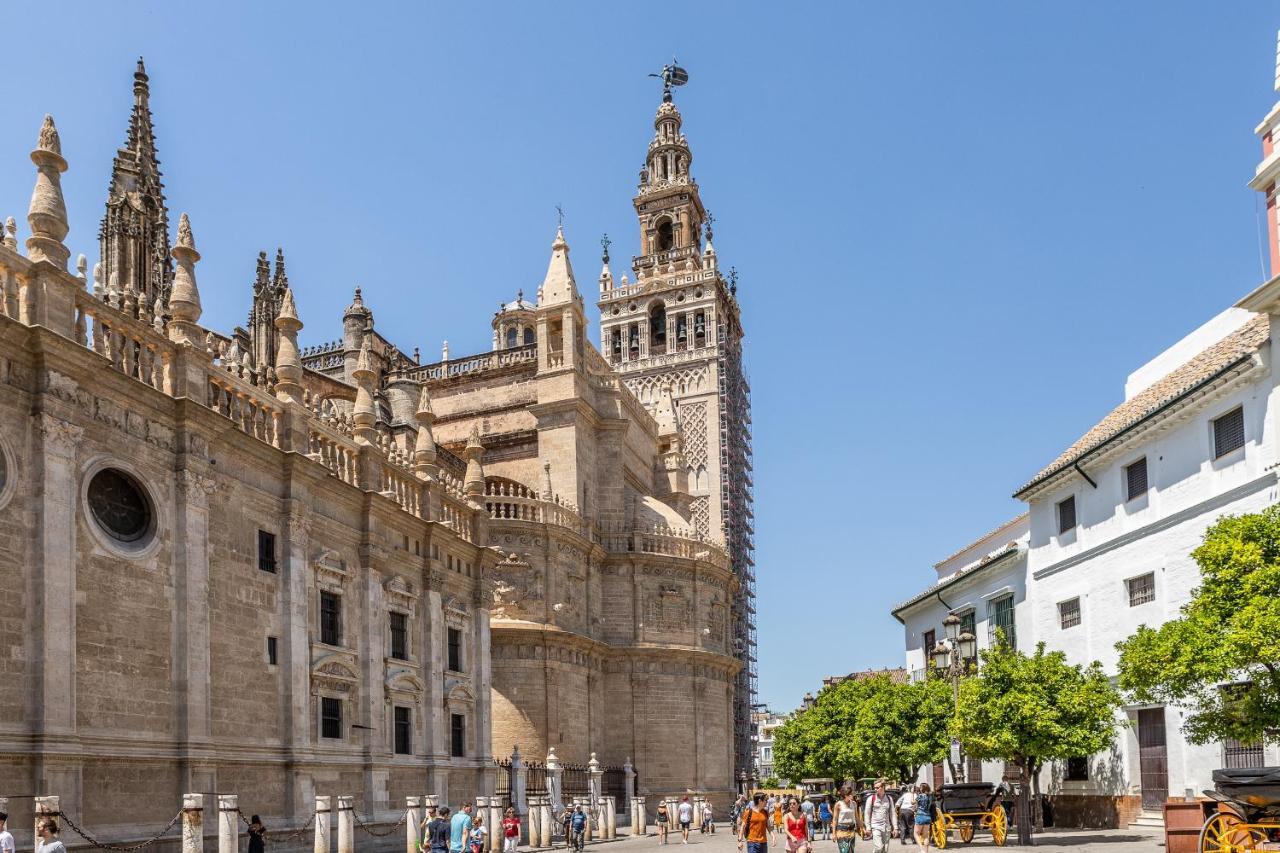 Waou Cosy III Sevilla Cathedral Bagian luar foto